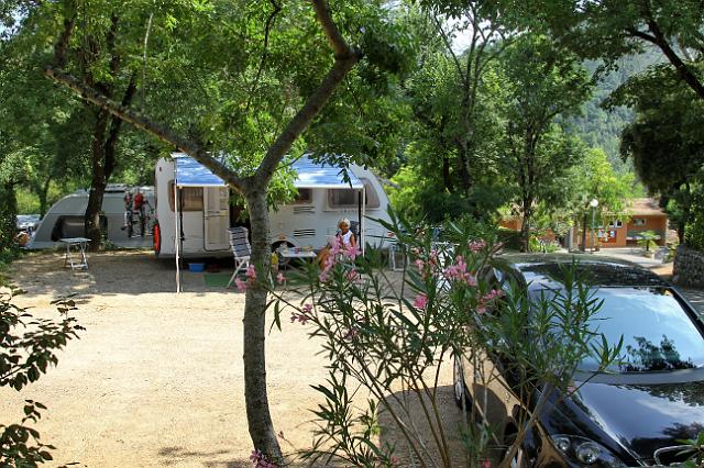 0004 camping Les Pinedes.jpg